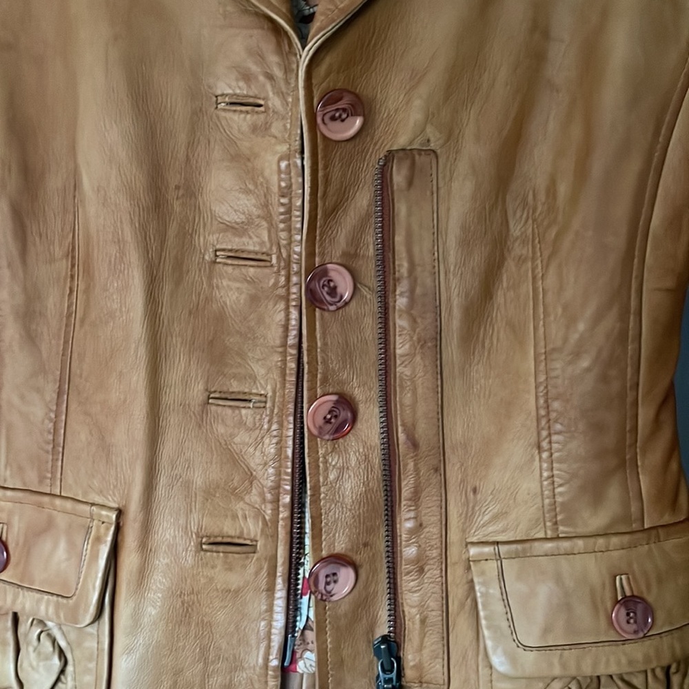 Danier Cognac Leather Jacket XS - Picture 5 of 12
